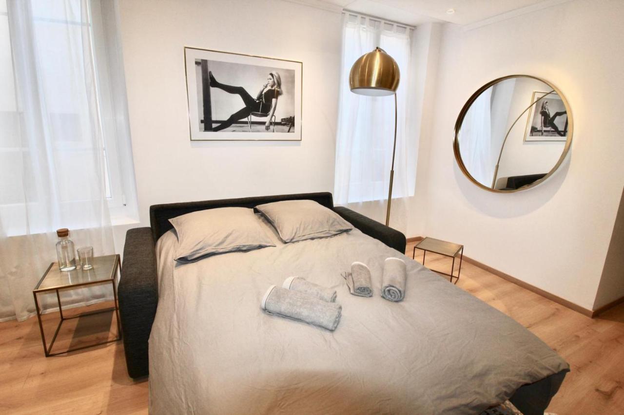 Lovely Apartment Heart Of Golden Square Fiber Wifi 니스 외부 사진